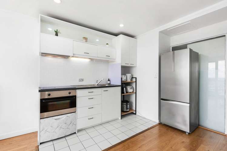 1304/53 Cook Street Auckland Central_5