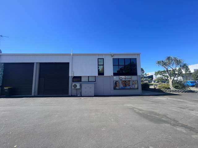 268 sqm Albany Warehouse &ndash; Prime Location!