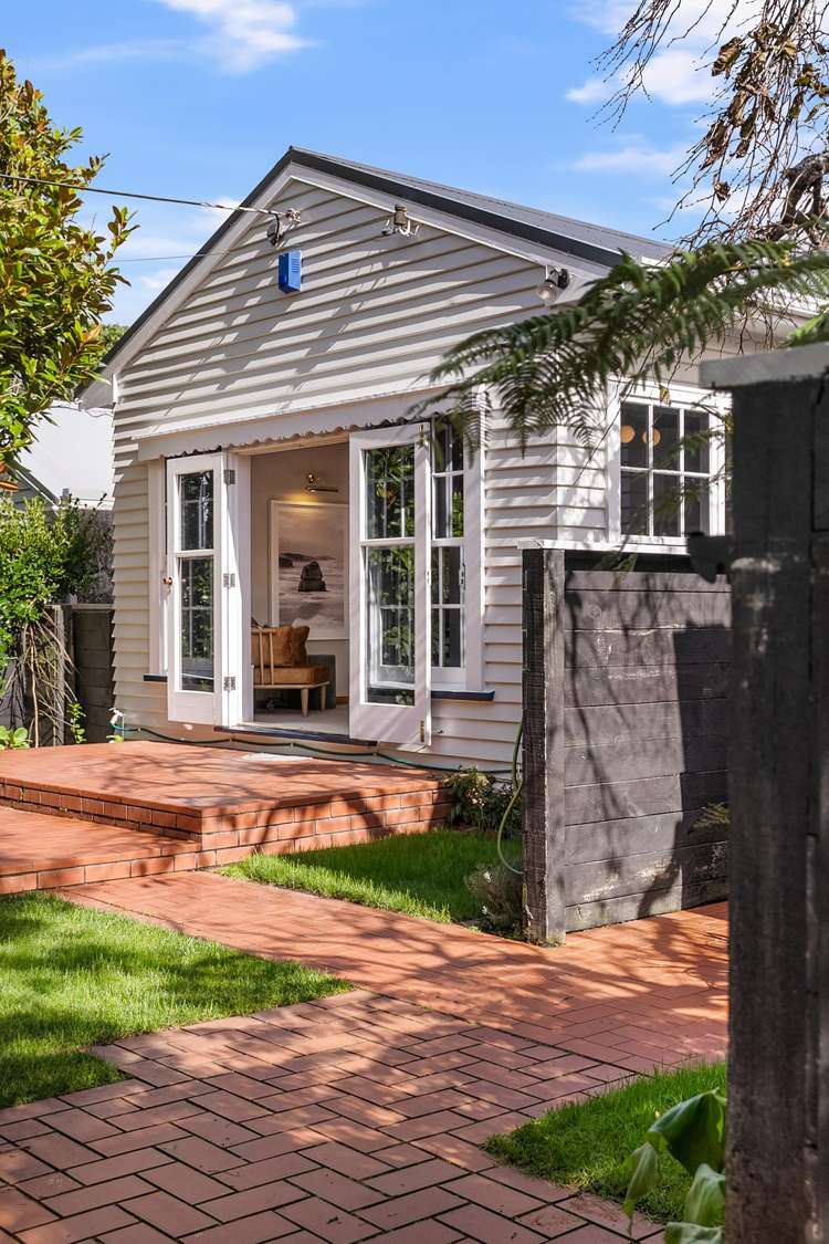 46 Duthie Street Karori_30