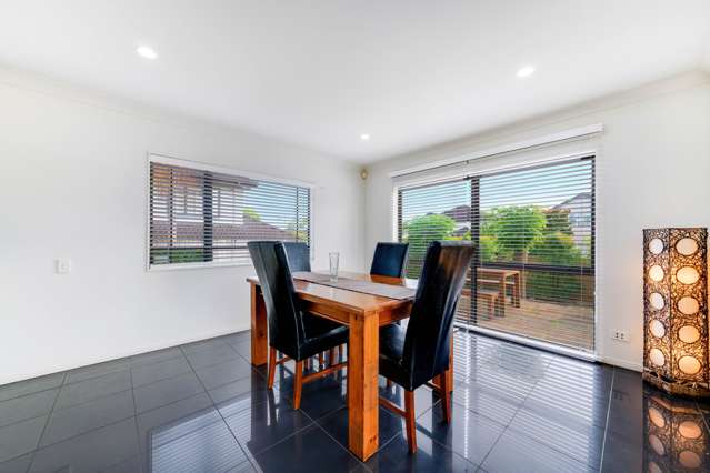 71 Baverstock Road Flat Bush_4