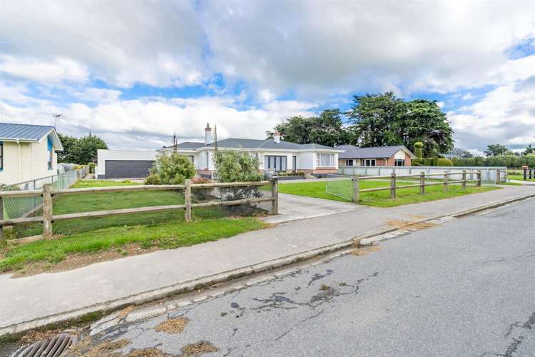 38 Salford Street Edendale_24