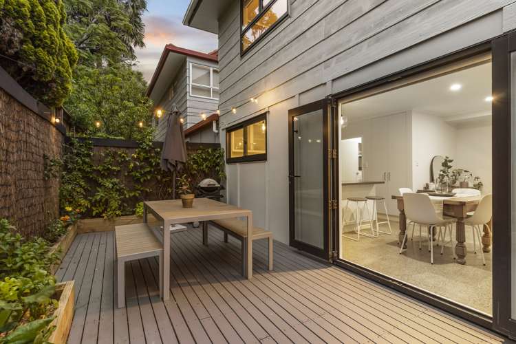 1/2 Telstar Place Beach Haven_11