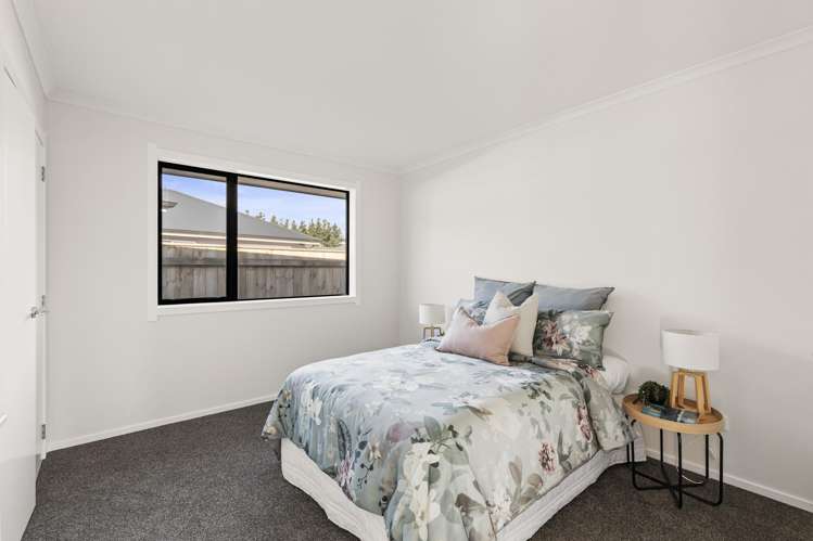 4 Rayner Lane Marton_10