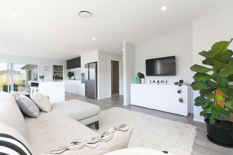 22 Larmer Drive Kumeu_5