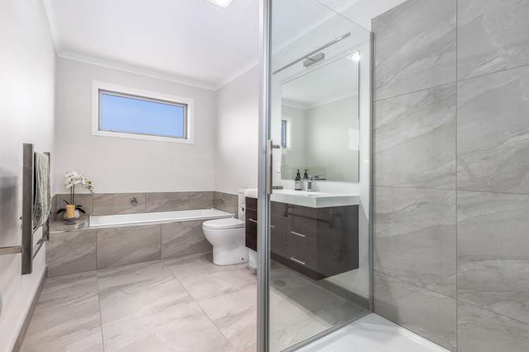 14 Pateke Drive Kenepuru_11
