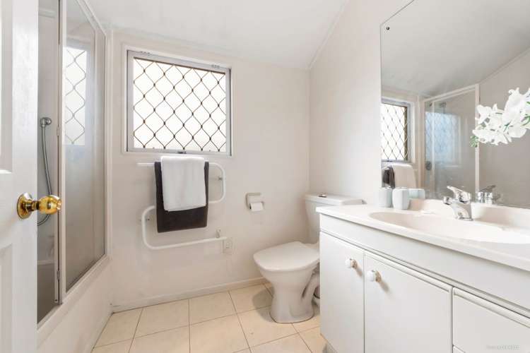 47a Hayr Road Three Kings_15