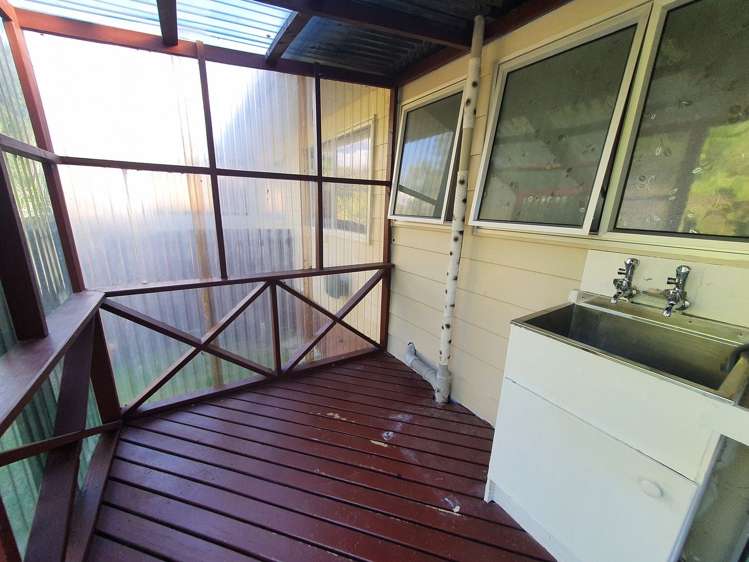 4/11A Bayside Avenue Te Atatu Peninsula_6