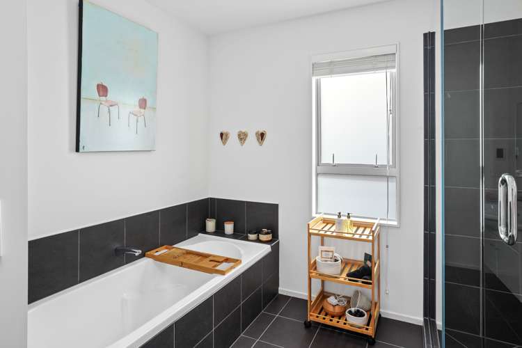 13 Cheshire Place Stoke_24