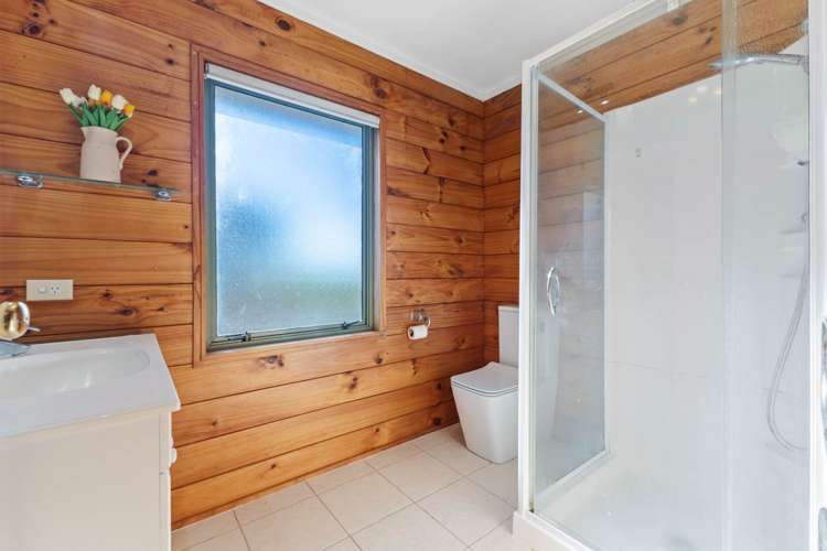 25 Muirfield Street Wattle Downs_10