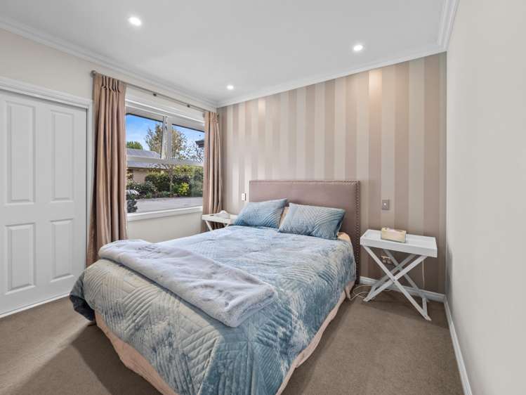 4 Reflection Place Allenton_31