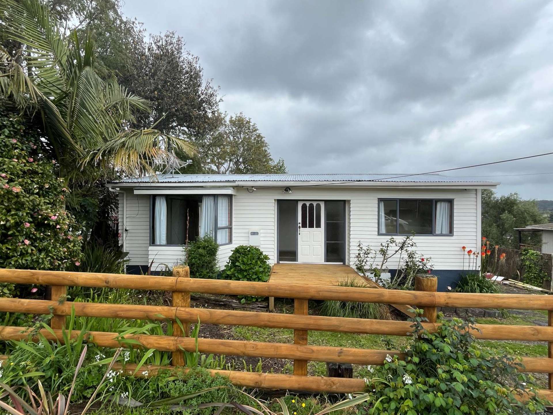 47 Hetherington Road Ranui_0