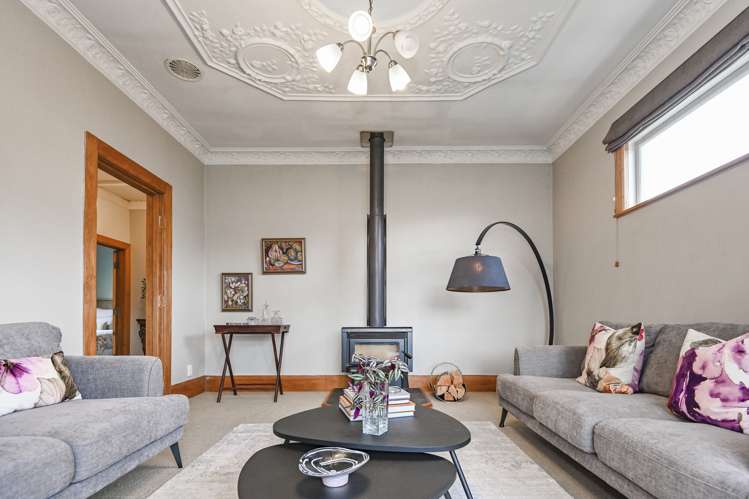 108 Duchess Crescent Mayfair_3