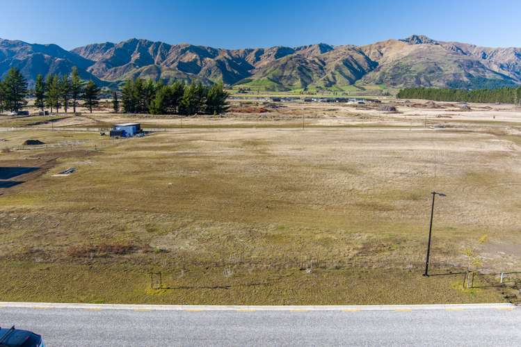 15 Lost Burn Road Lake Hawea_11