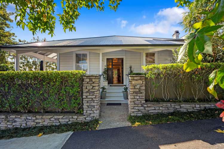 38 Ewen Alison Avenue Devonport_0