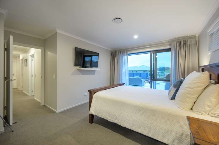 14 Huntaway Close Stoke_10