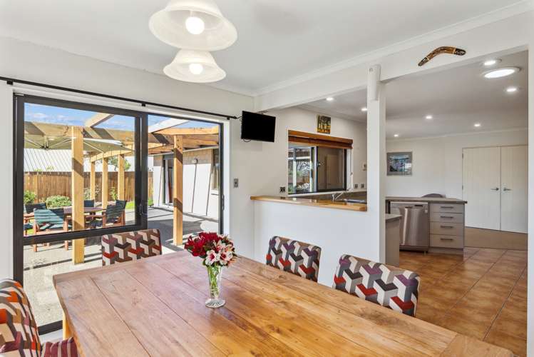 27 Quadrant Heights Paraparaumu_9