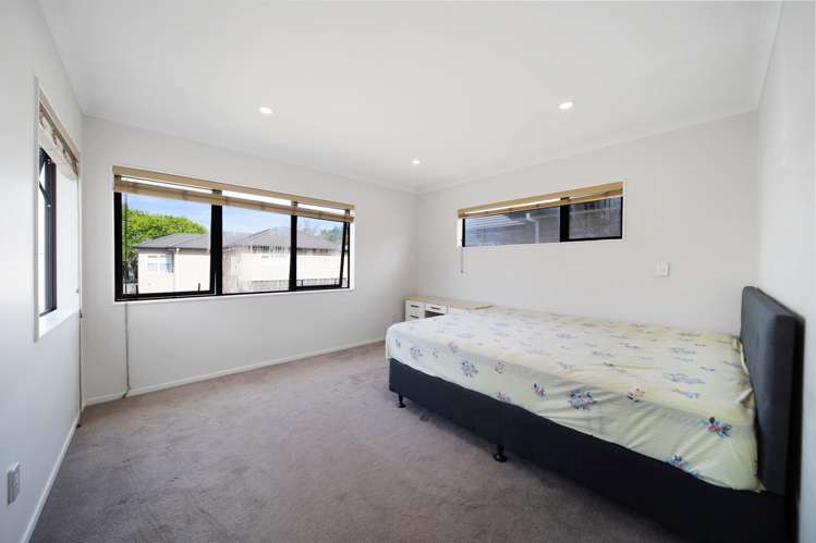 12 Papahou Lane Papatoetoe_10