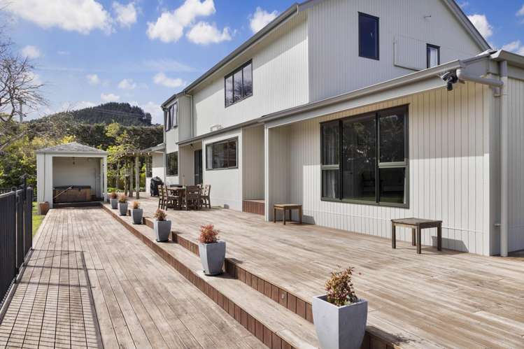225 Waitohu Valley Road Otaki_14