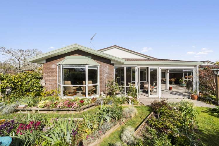 1 Donzella Place Conifer Grove_25