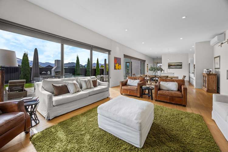 16 Sapphire Spring Rise Wanaka_9