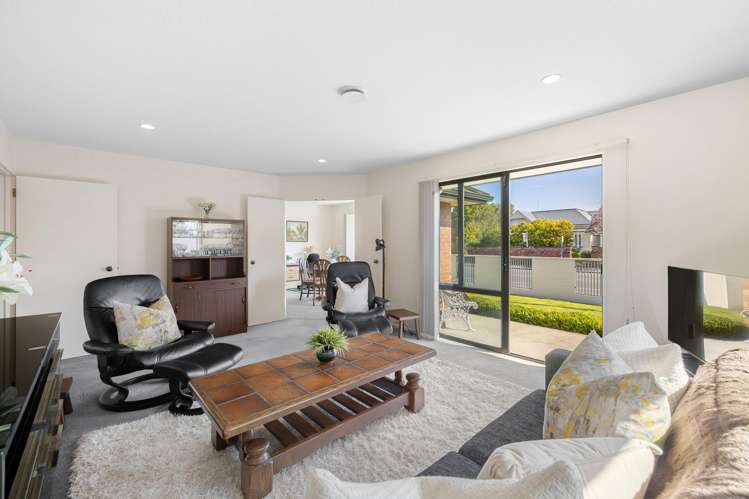 1/88 Colombo Street Beckenham_8