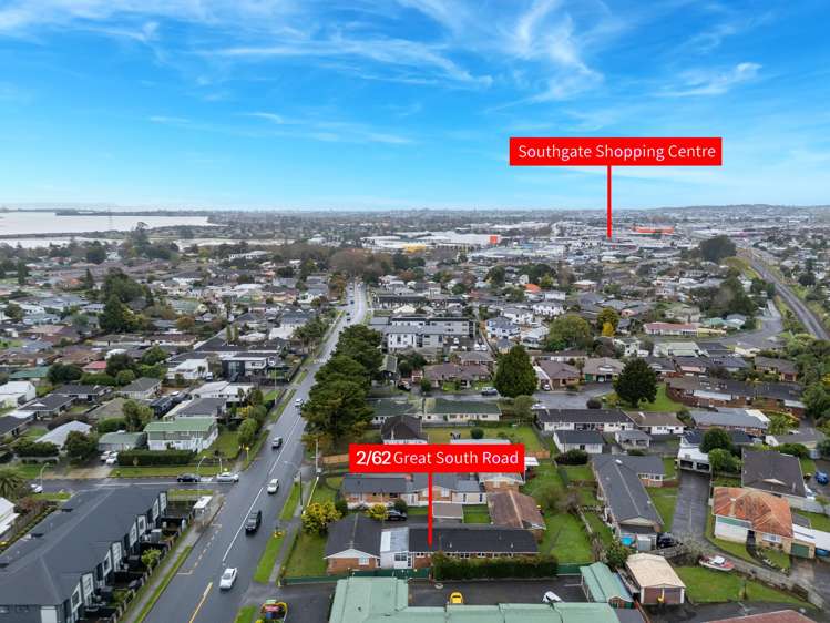 2/62 Great South Road Papakura_16