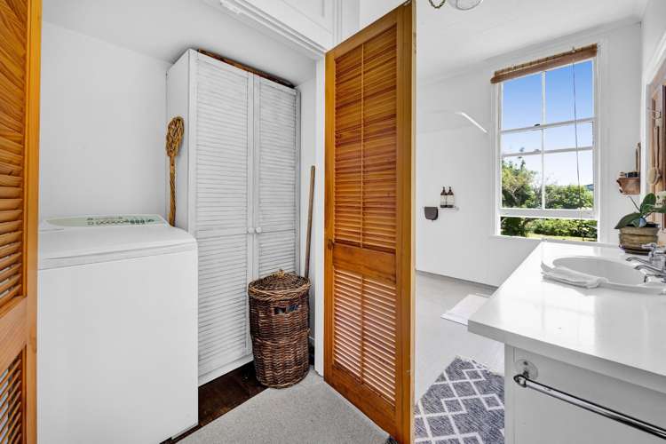 207 Egmont Street Patea_33