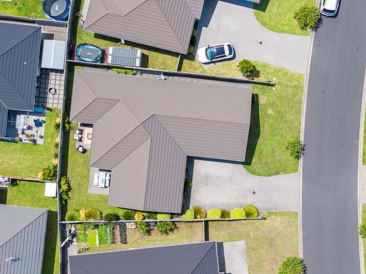 11 Kahuparere Crescent Pyes Pa_28