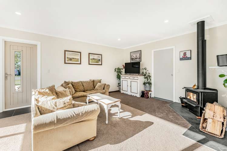 15 Longden Street Darfield_7