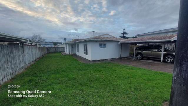 Bright 3BR Family Home Birkdale – Walk to School