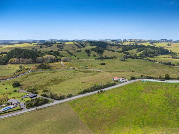 660 Kaipara Coast Highway Helensville_18