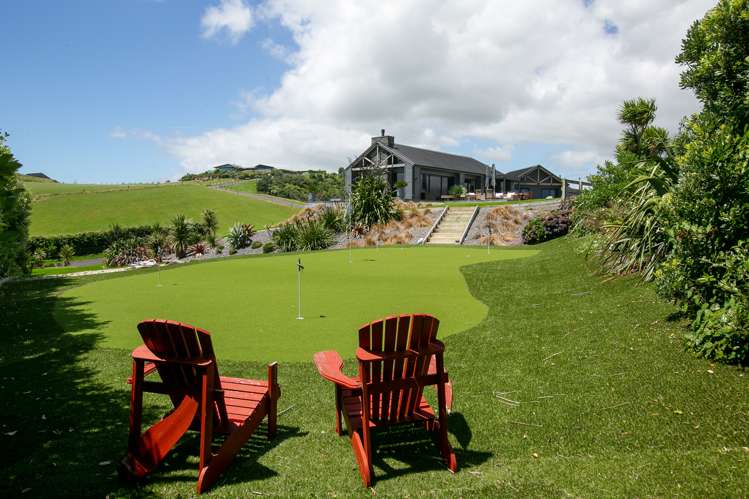 13 Washer Road Omata_15