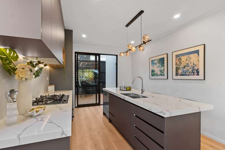 88A Norman Lesser Drive St Johns_8