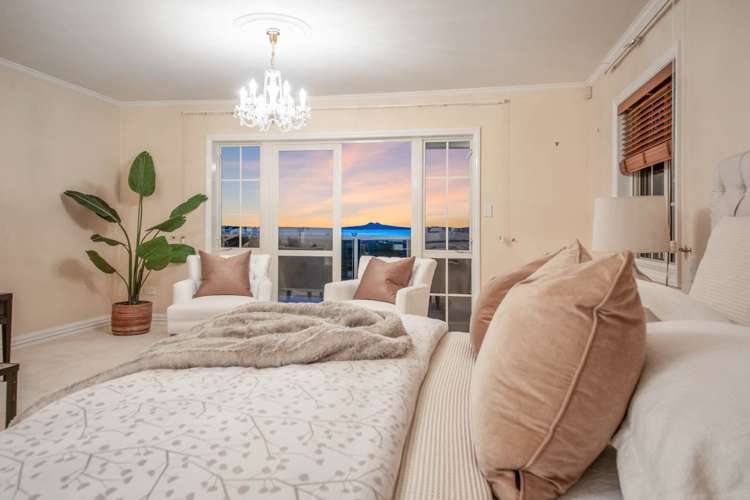 52 Porterfield Road Whitford_34