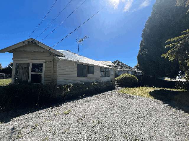 Large One Bedroom Unit
