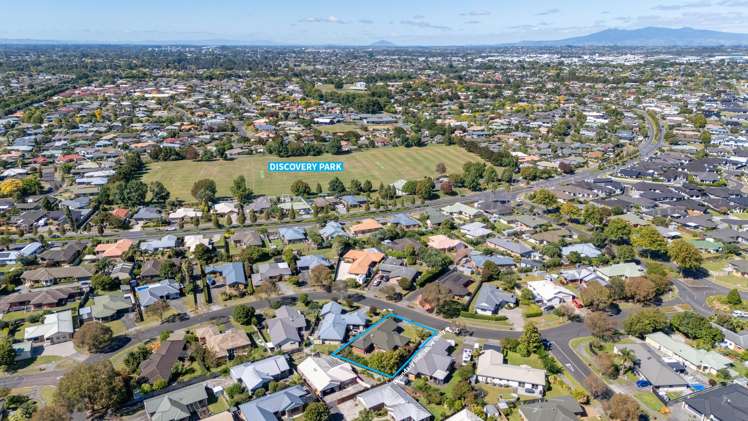 54 Diomede Glade Flagstaff_16