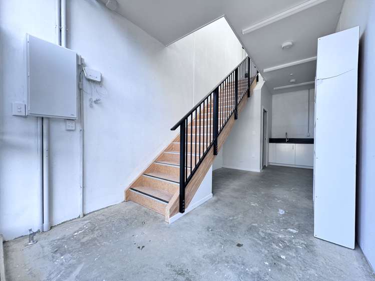 42/3 Pacific Rise Mount Wellington_1