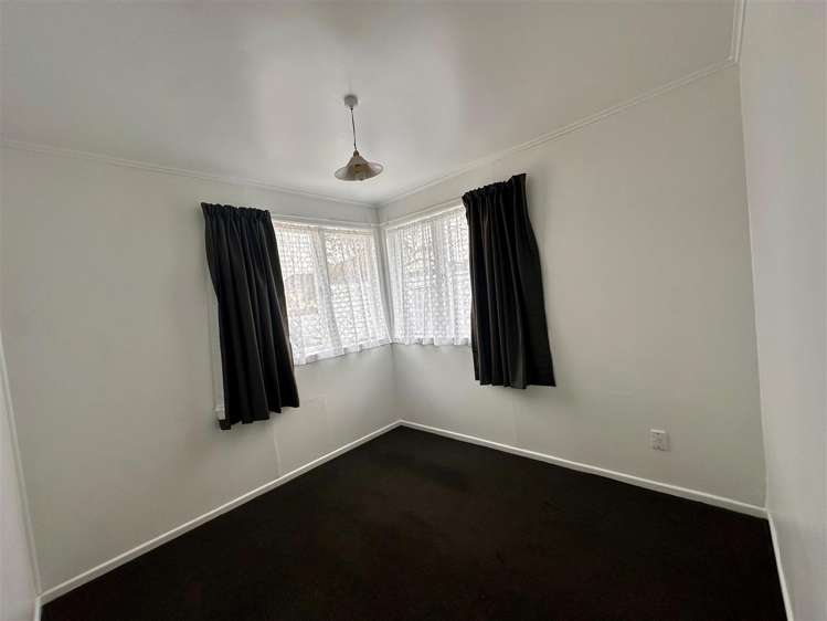 18 Bolton Place Otara_9