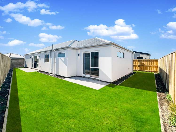 42 Tarata Way_1