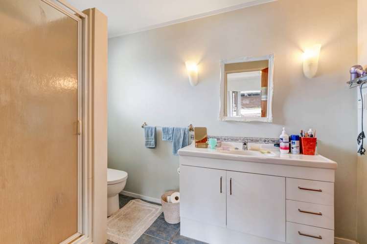 42 Wiseley Road Hobsonville_14