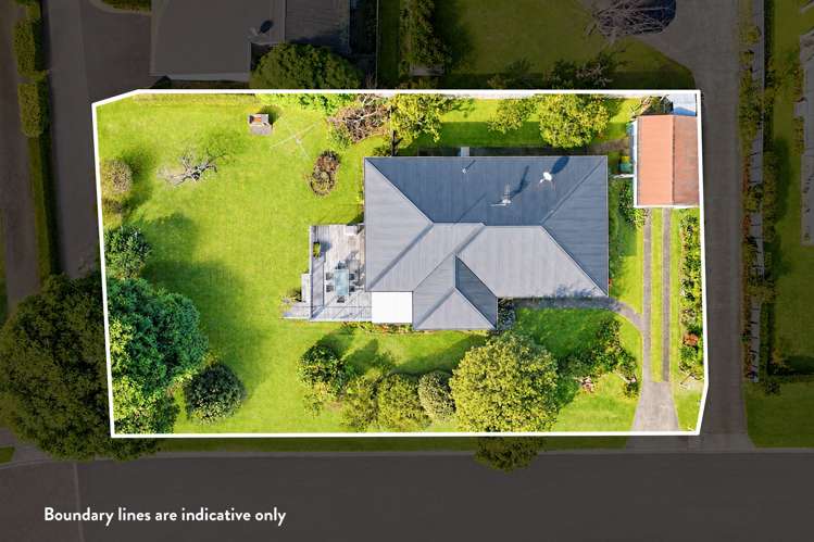 31 Hillcrest Road Otumoetai_19