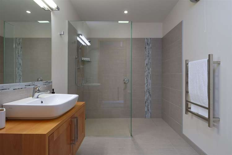 114 Redvale Road Redwood Valley_25