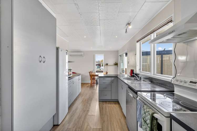 8 Wairoa Place_3