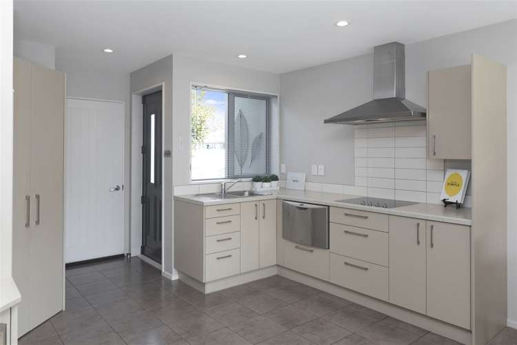 2/2 Hamilton Avenue Ilam_2