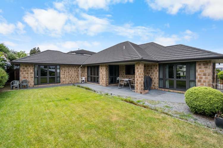 33 Heathfield Avenue 2750_17