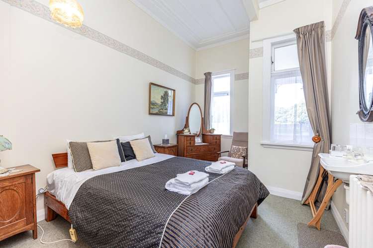 2 Plymouth Street Whanganui Central_13