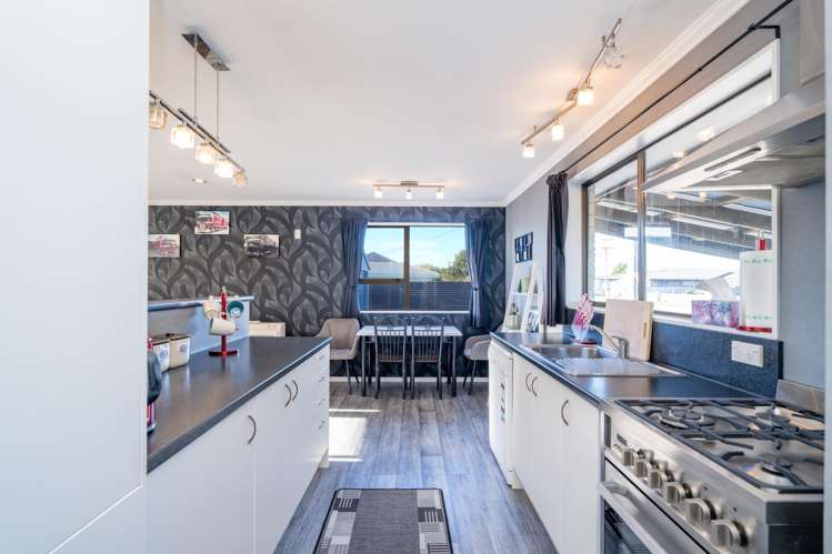 64 Oreti Street_5