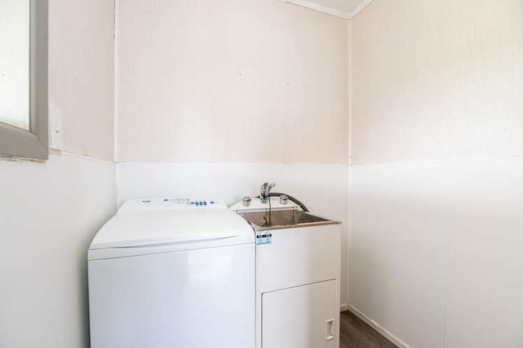 754 State Highway 25 Waitakaruru_12