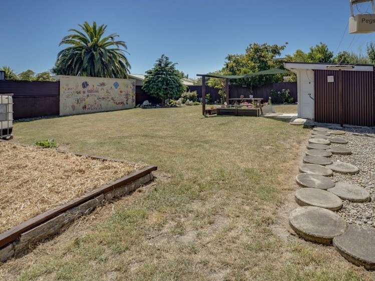 7 Marsden Road Stoke_15