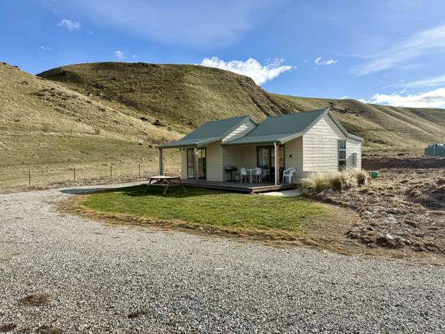 1061 Ardgour Road Tarras_1